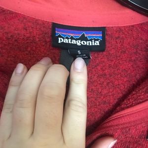 Patagonia Women’s quarter zip